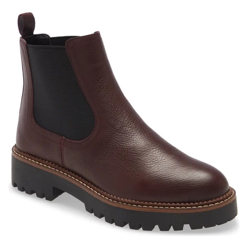 NEW Caslon Miller Chelsea Boots
